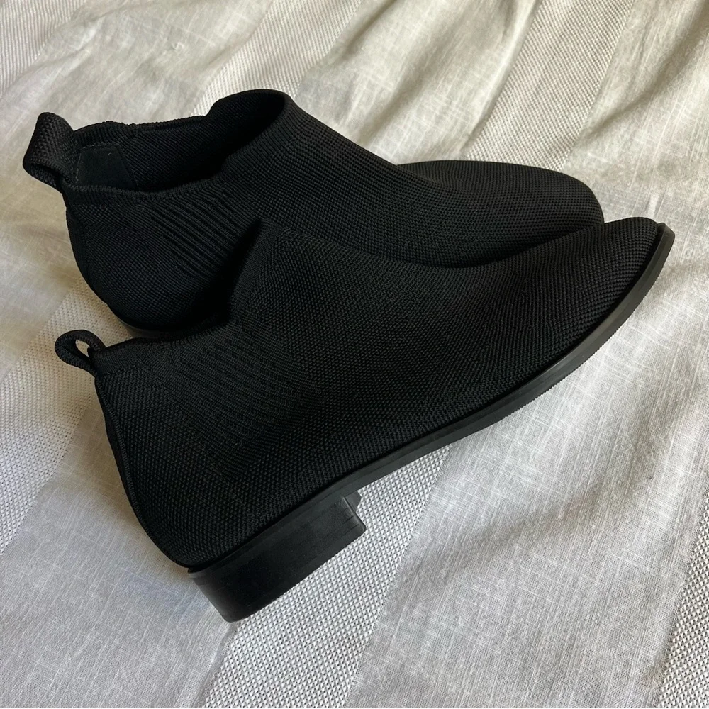 SOLD VIVAIA Square-Toe Water-Repellent Black Ankle Chelsea Boots (Ryan) Size 39 - Picture 3 of 15